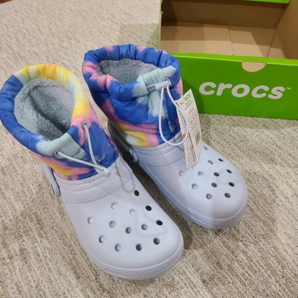 NEW Crocs Classic Lined Neo Puff Boot Insulated Mineral Blue Tie Dye Slipon - Picture 2 of 12